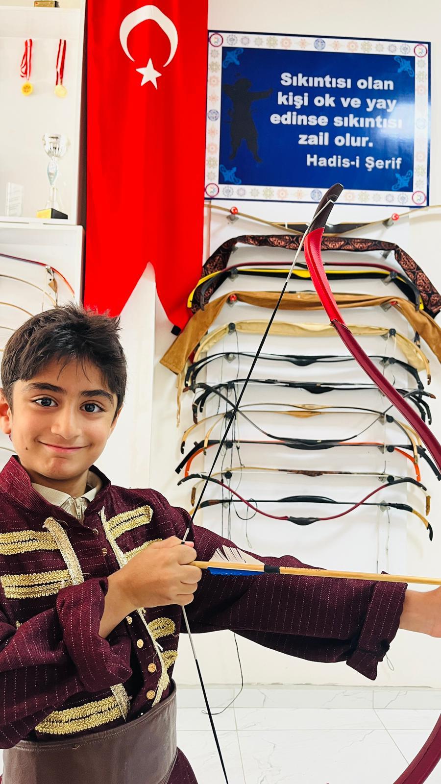 ASD Öğrenci Etkinlik Merkezi Galeri Kareleri